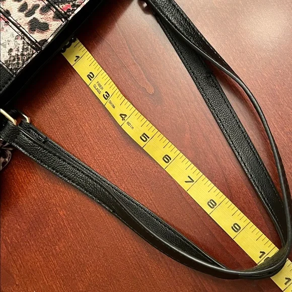 Betsey Johnson Black Tote Bag Leopard & Snake Print Stripe with Bow- EUC - Picture 13 of 16